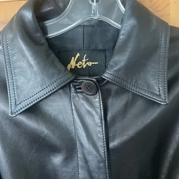 SALE📍📍📍Neto lambskin leather overcoat size small - Picture 5 of 7